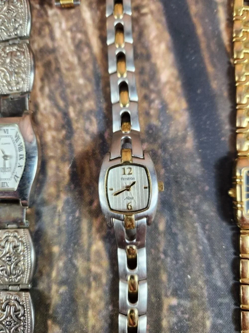 Women Watch Lot Of 12 Timex Armitron Geneva Adolfo Elgin Gruen Untested